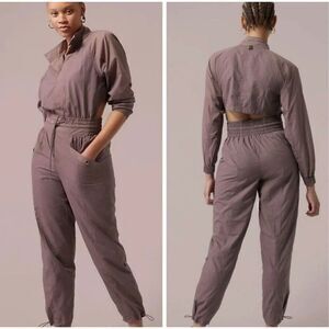 NWOT ATHLETA X ALICIA KEYS Keys Utility Mauve Jumpsuit With Mid Back Cutout 6